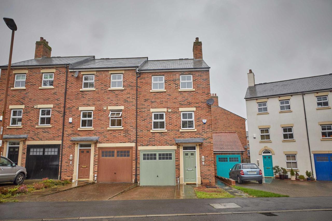 Host & Stay - Potters Bank Durham Exterior photo